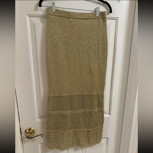 NWT gold House of Harlow skirt
